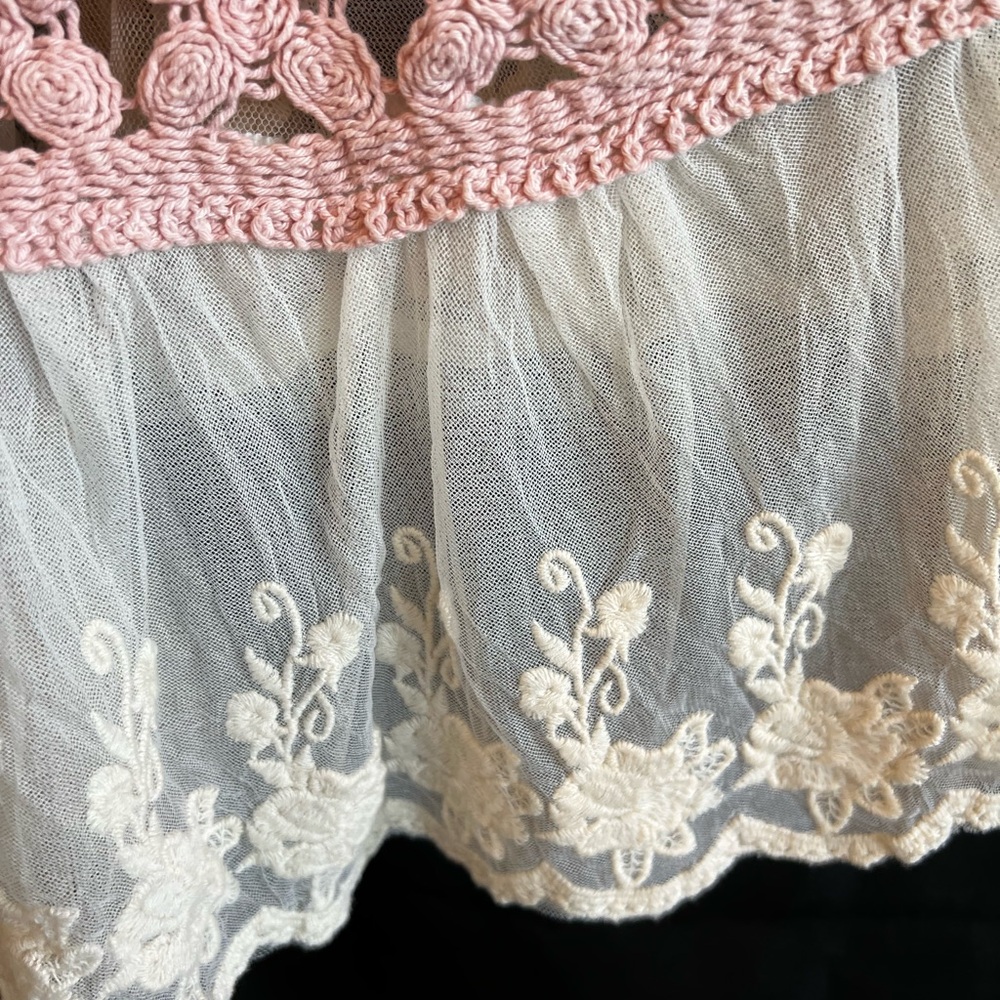 🌸 Paisley Vine Pink Crocheted Cardigan – One Size 🌸 - Picture 8 of 9